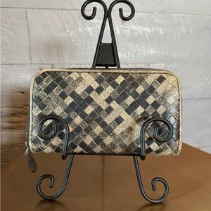 Bottega Veneta intrecciato leather wallet